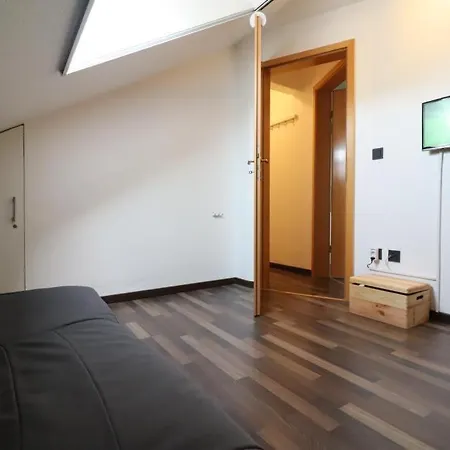 Apartment Nordheimstraße 150 6 *